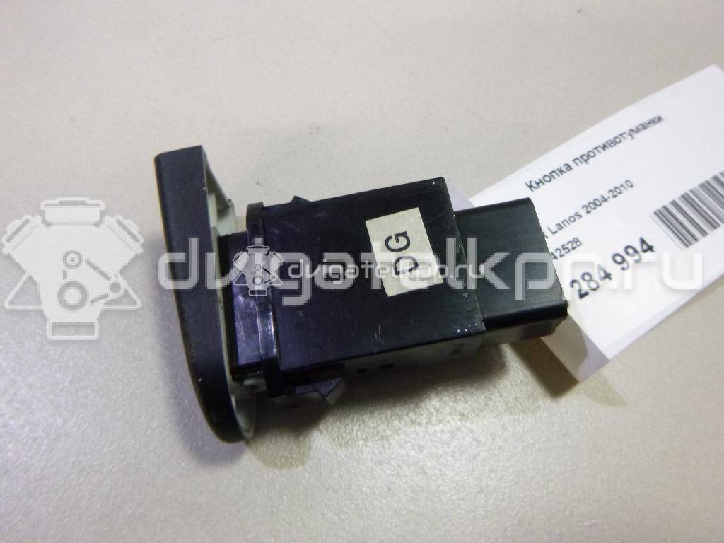 Фото Кнопка противотуманки  96242528 для chevrolet Lanos {forloop.counter}}