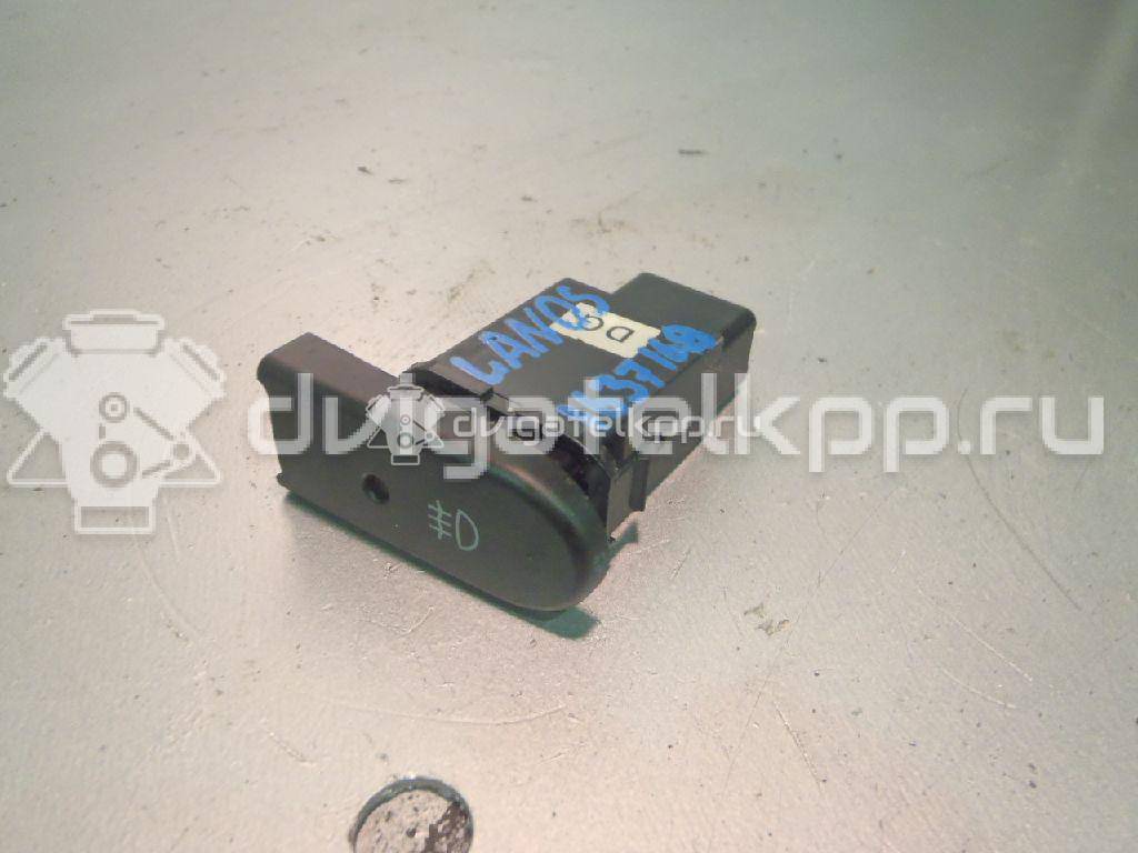 Фото Кнопка противотуманки  96242528 для chevrolet Lanos {forloop.counter}}