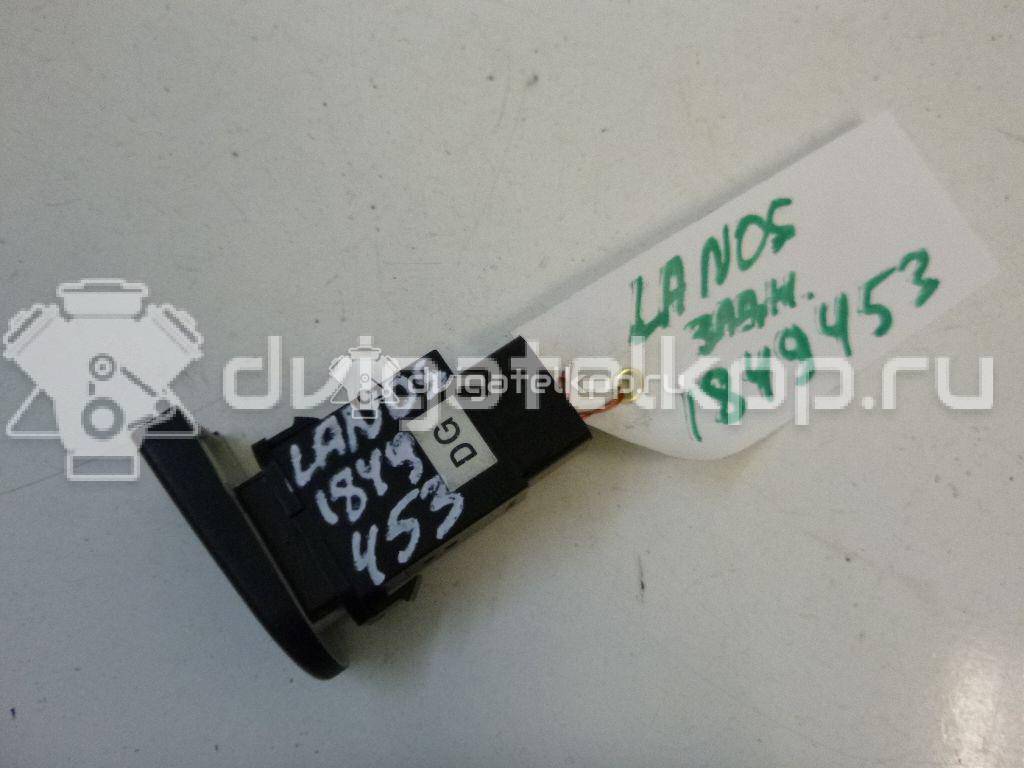 Фото Кнопка противотуманки  96242528 для chevrolet Lanos {forloop.counter}}