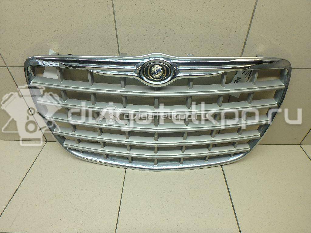 Фото Решетка радиатора  4805926AB для Chrysler 300 {forloop.counter}}