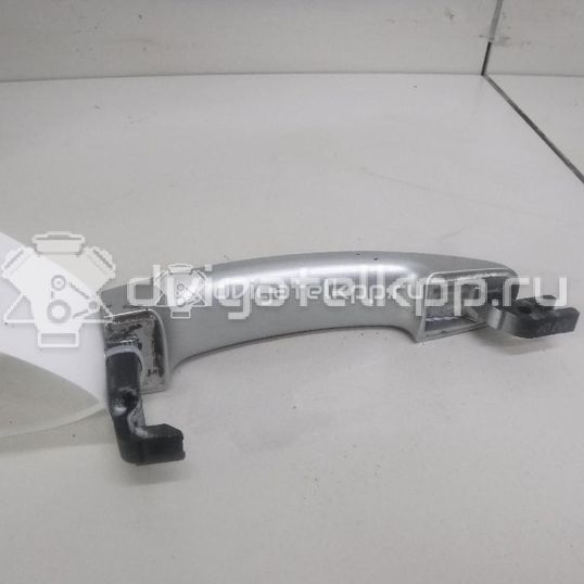 Фото Ручка двери наружная  1305822 для chrysler Voyager/Caravan (RG/RS)