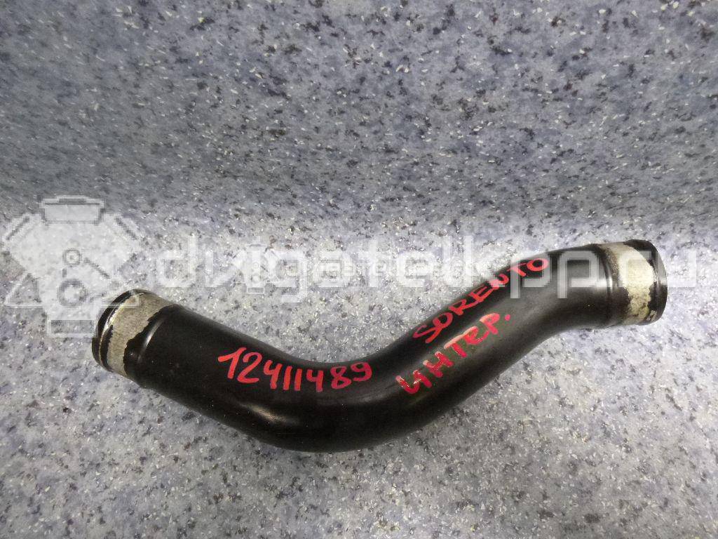 Фото Патрубок интеркулера для двигателя D4CB для Hyundai / Kia 140 л.с 16V 2.5 л Дизельное топливо 281654A104 {forloop.counter}}