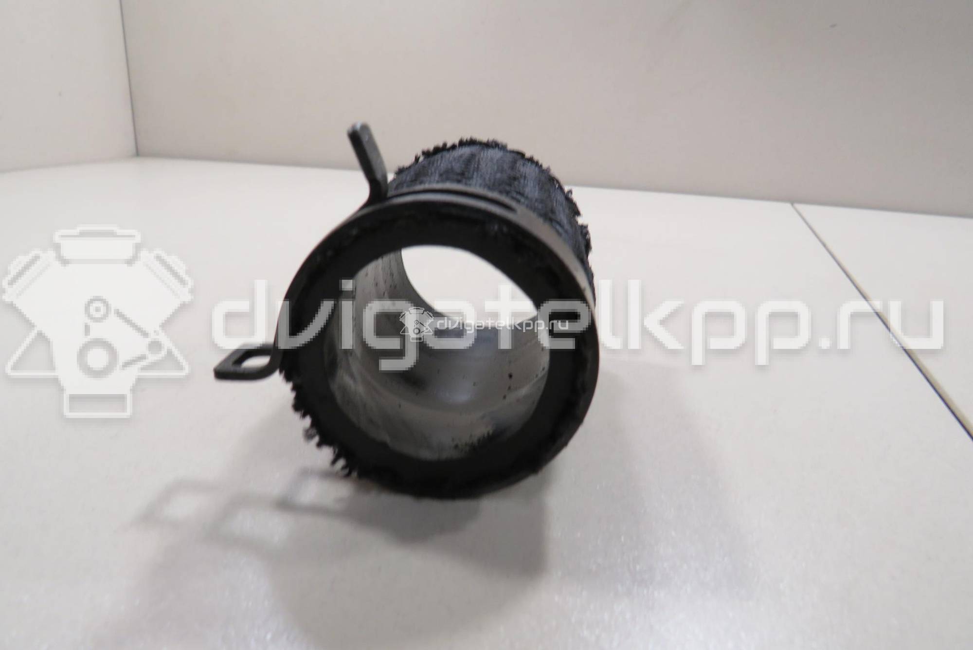 Фото Патрубок интеркулера для двигателя D4CB для Hyundai / Kia 110-175 л.с 16V 2.5 л Дизельное топливо 281724A100 {forloop.counter}}