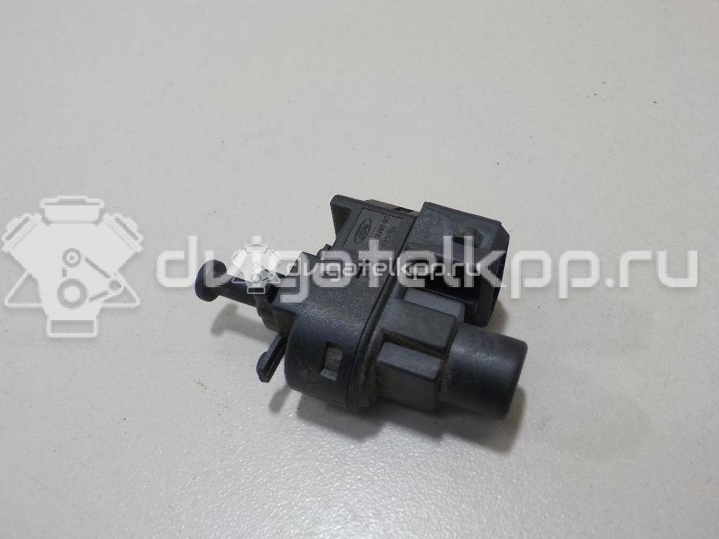 Фото Датчик включения стопсигнала  93BB13480BC для ford america Focus USA {forloop.counter}}