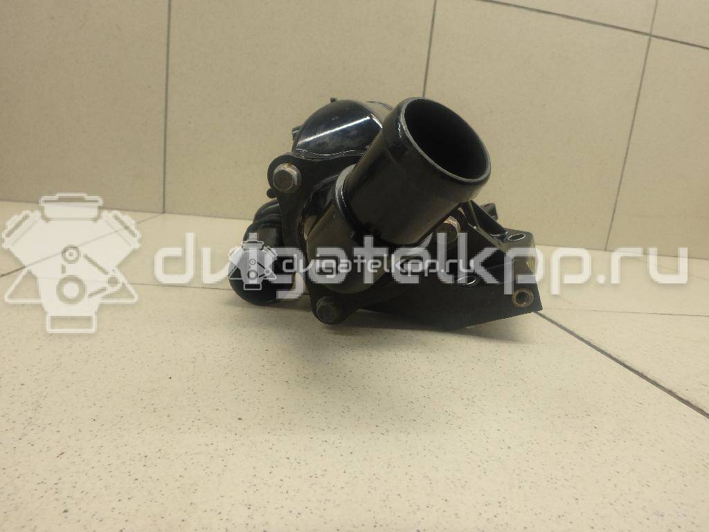 Фото Корпус термостата для двигателя G6DF для Hyundai / Kia 271 л.с 24V 3.3 л бензин 256003CAE0 {forloop.counter}}