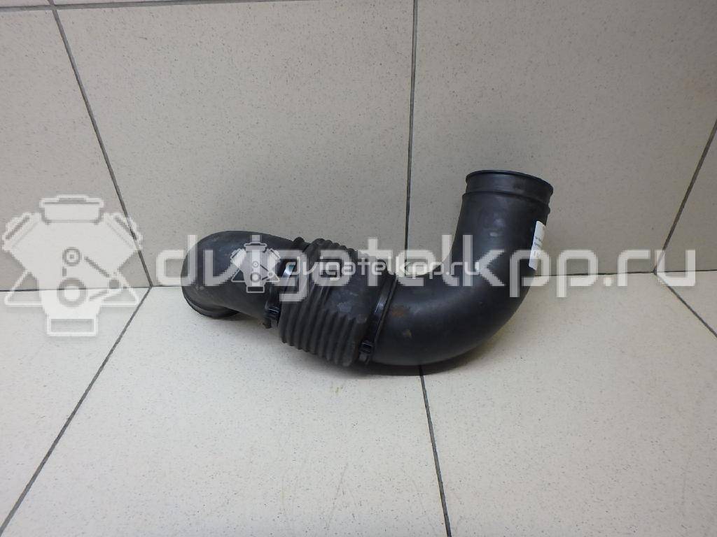 Фото Патрубок воздушного фильтра для двигателя D4EA для Kia Carens 116 л.с 16V 2.0 л Дизельное топливо 281392E250 {forloop.counter}}