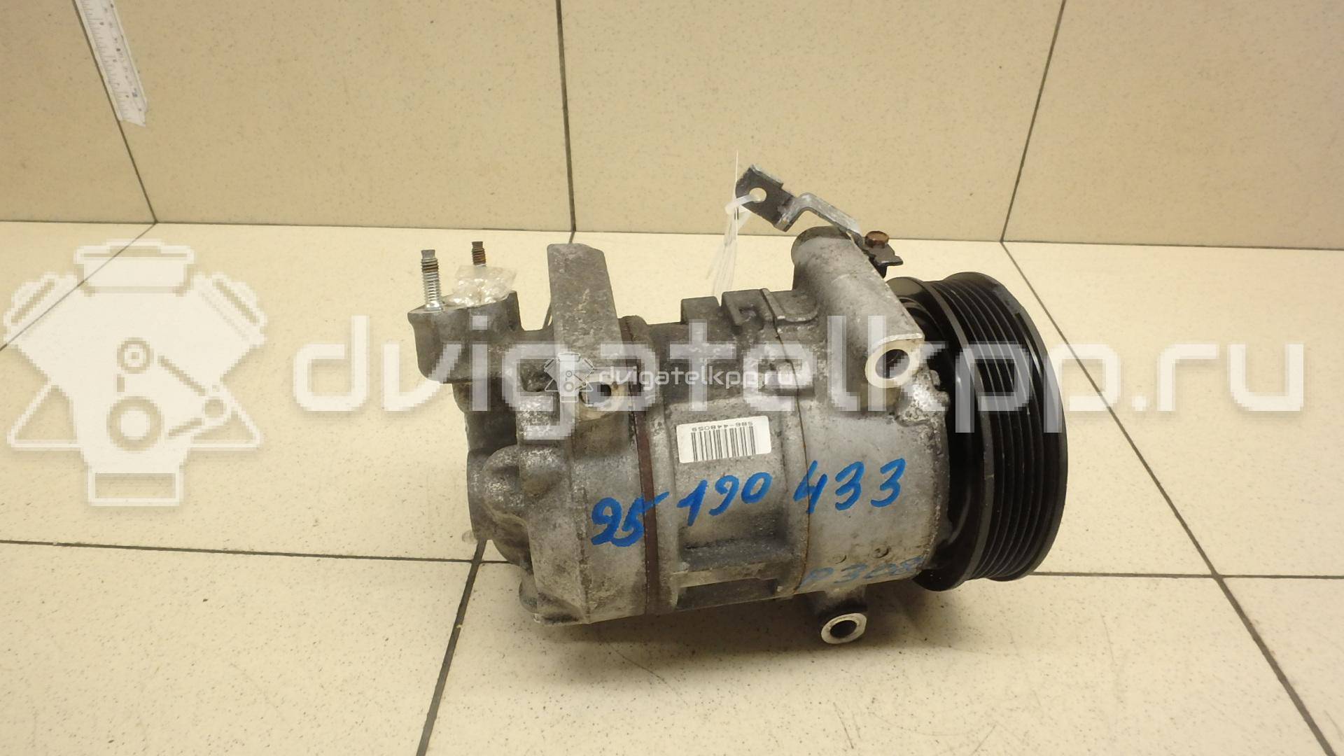 Фото Компрессор системы кондиционирования  6453WF для Citroen C4 / Ds4 / Berlingo / C3 / Ds5 {forloop.counter}}
