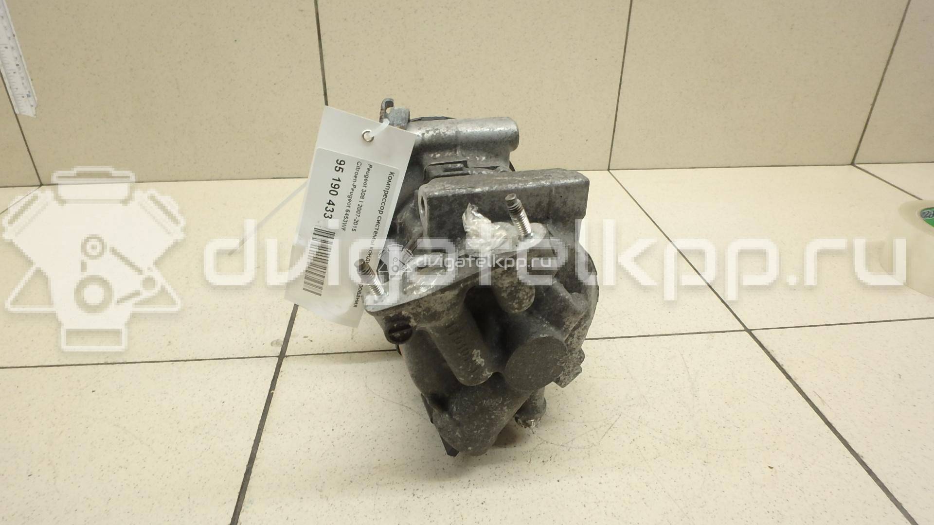 Фото Компрессор системы кондиционирования  6453WF для Citroen C4 / Ds4 / Berlingo / C3 / Ds5 {forloop.counter}}
