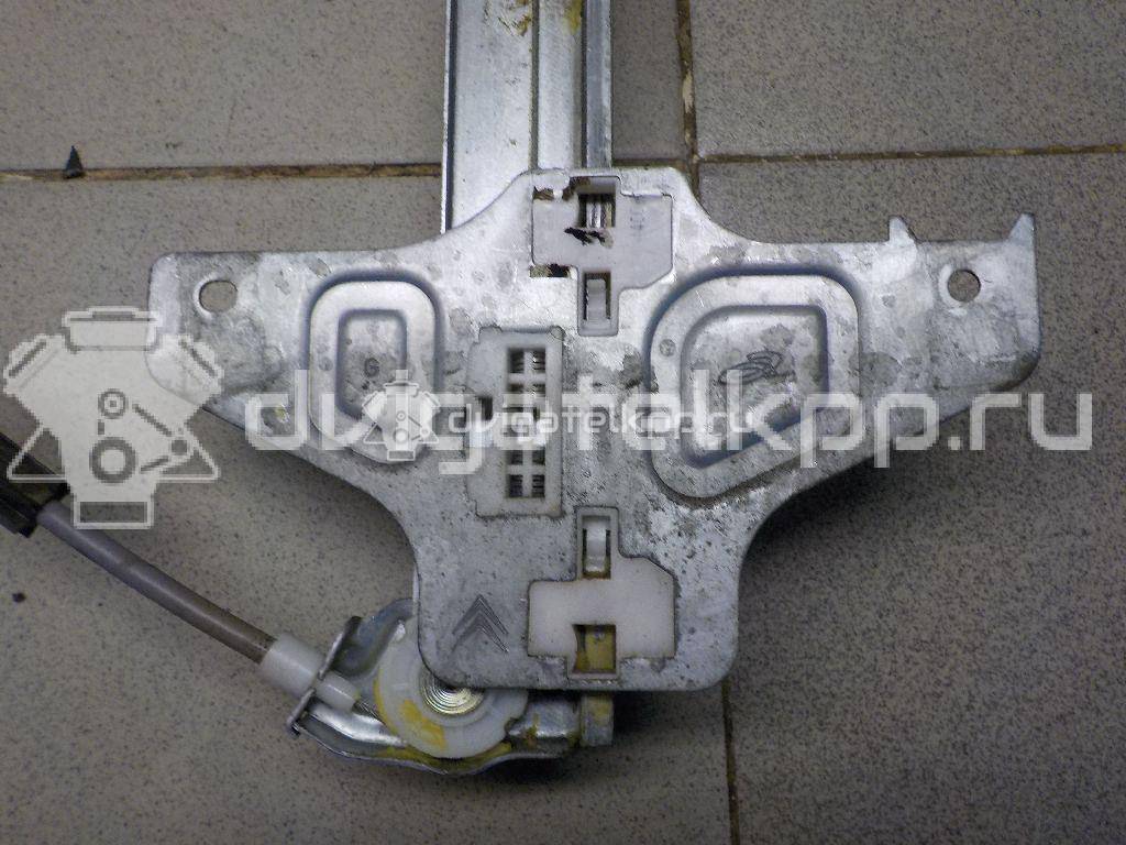 Фото Стеклоподъемник механ. задний левый  922389 для Citroen C4 {forloop.counter}}