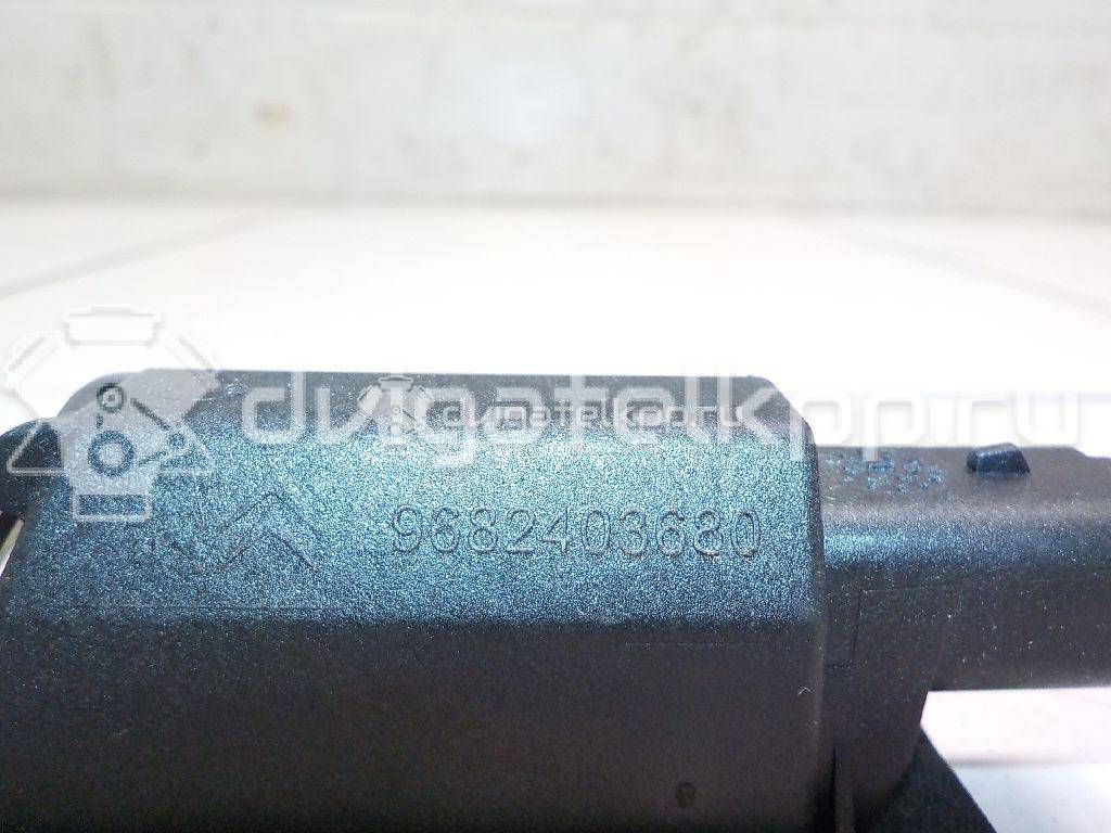 Фото Фонарь подсветки номера  6340G3 для Citroen C4 / C5 / Ds4 {forloop.counter}}