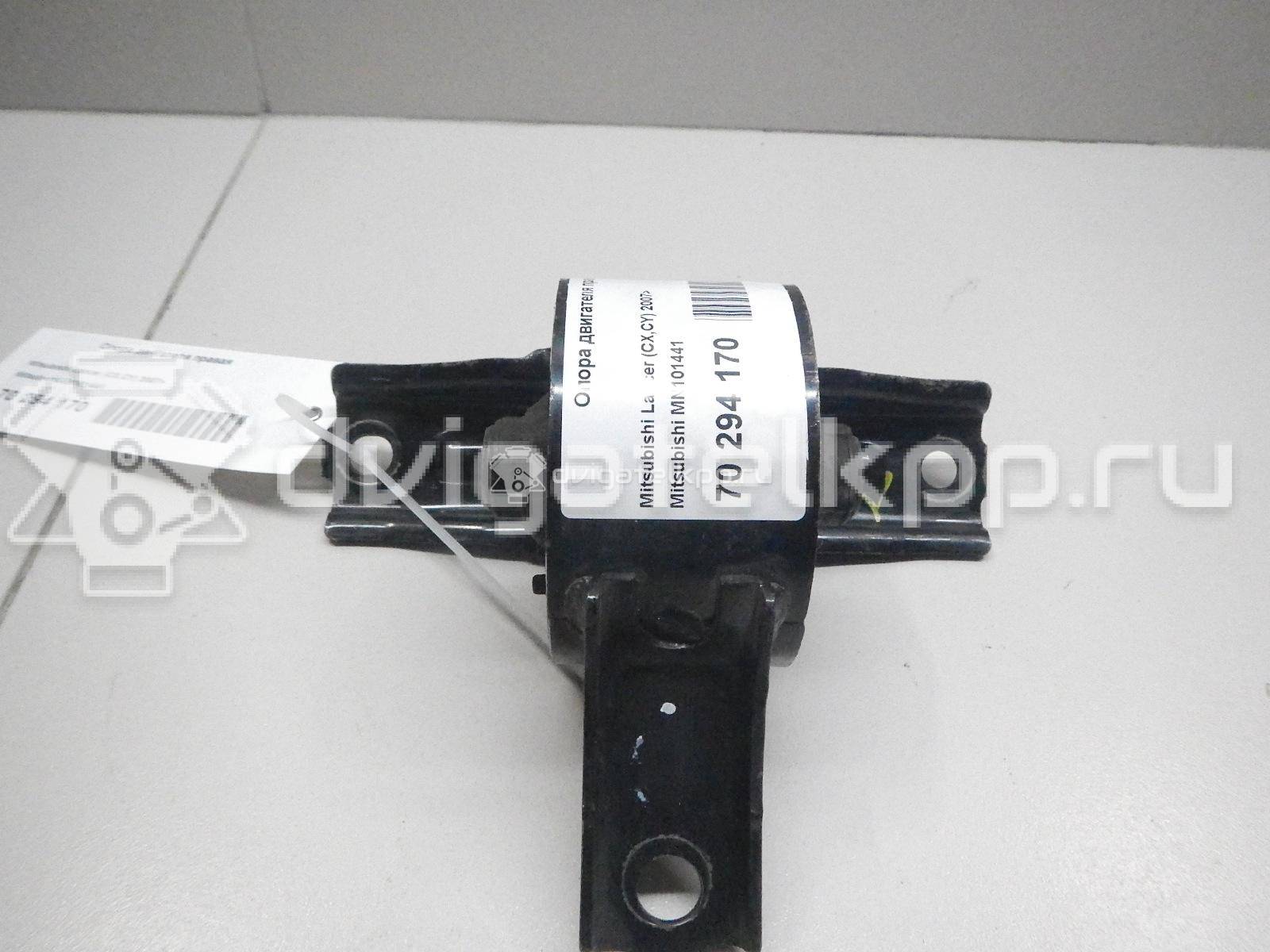 Фото Опора двигателя правая  MN101441 для citroen C-Crosser {forloop.counter}}