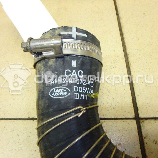 Фото Патрубок интеркулера для двигателя 306DT для Jaguar / Land Rover 241-300 л.с 24V 3.0 л Дизельное топливо AH229F072AD