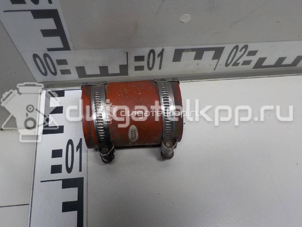 Фото Патрубок интеркулера для двигателя 306DT для Jaguar / Land Rover 241-300 л.с 24V 3.0 л Дизельное топливо AH22310100AB {forloop.counter}}