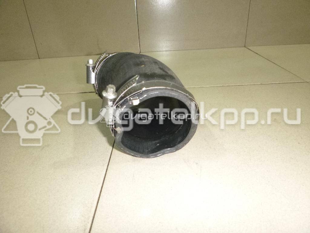 Фото Патрубок интеркулера для двигателя 204DTD для Jaguar / Land Rover 150-180 л.с 16V 2.0 л Дизельное топливо LR071998 {forloop.counter}}