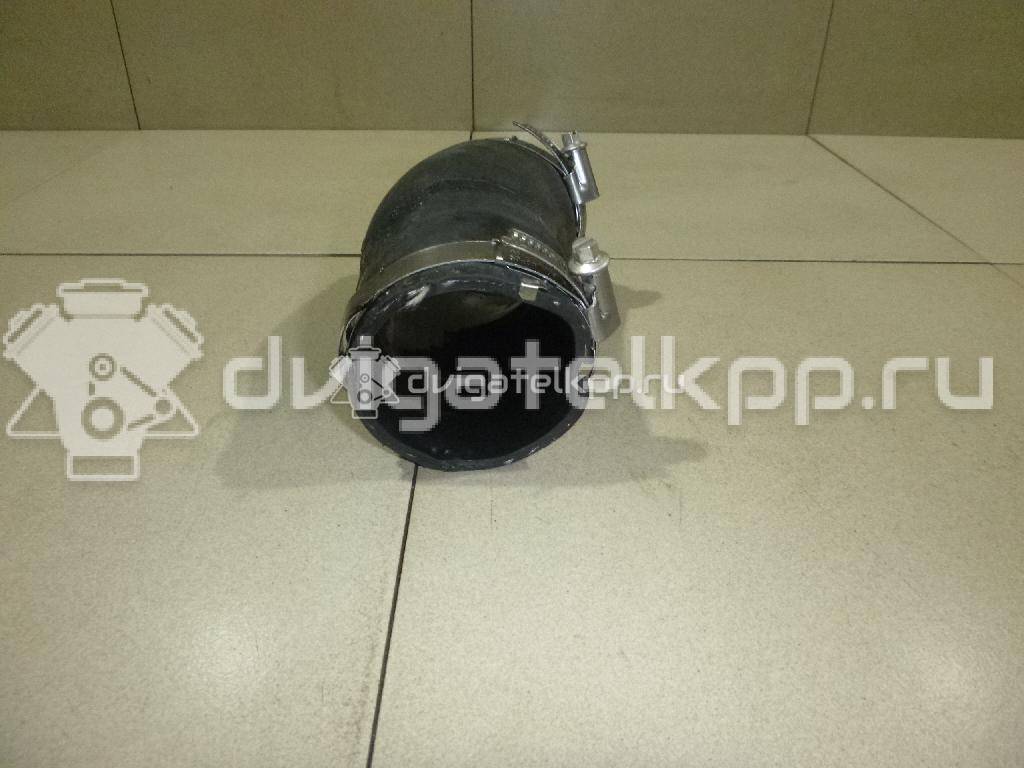 Фото Патрубок интеркулера для двигателя 204DTD для Jaguar / Land Rover 150-180 л.с 16V 2.0 л Дизельное топливо LR071998 {forloop.counter}}
