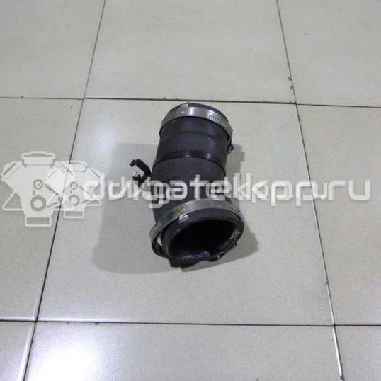 Фото Патрубок интеркулера для двигателя 204DTD для Jaguar / Land Rover 150-180 л.с 16V 2.0 л Дизельное топливо LR071998