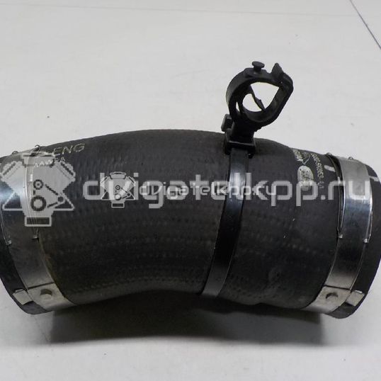 Фото Патрубок интеркулера для двигателя 204DTD для Jaguar / Land Rover 150-180 л.с 16V 2.0 л Дизельное топливо LR071998