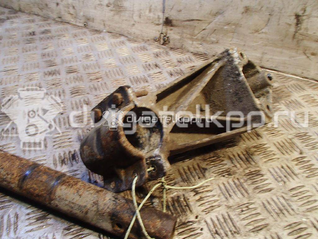 Фото Кронштейн крепления крыла  1371224 для daf 95 XF {forloop.counter}}