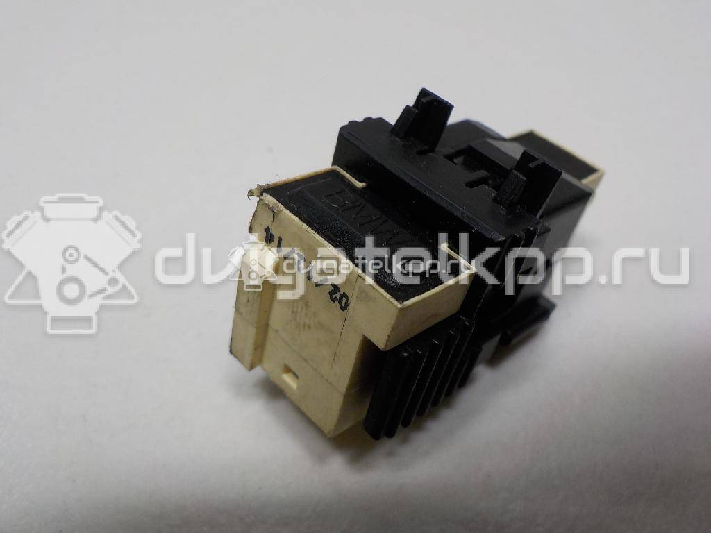 Фото Датчик включения стопсигнала  61319240076 для mini Clubman F54 {forloop.counter}}