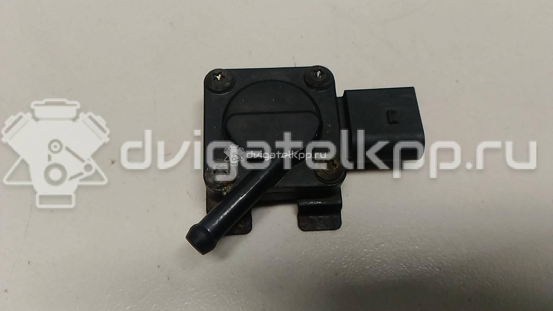 Фото Датчик давления выхлопных газов  13627789219 для mini Clubman R55 {forloop.counter}}