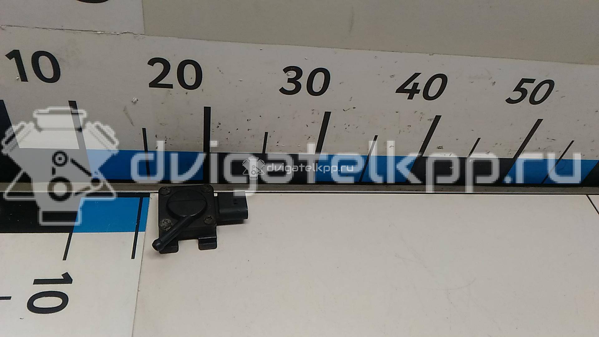 Фото Датчик давления выхлопных газов  13627789219 для mini Clubman R55 {forloop.counter}}