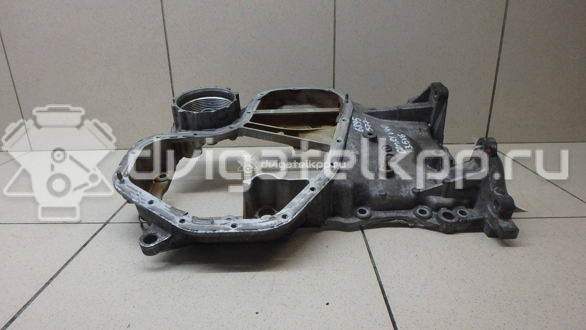 Фото Поддон масляный двигателя для двигателя 2GR-FE для Lotus / Lexus / Toyota / Toyota (Gac) 280-416 л.с 24V 3.5 л бензин 121010P040 {forloop.counter}}