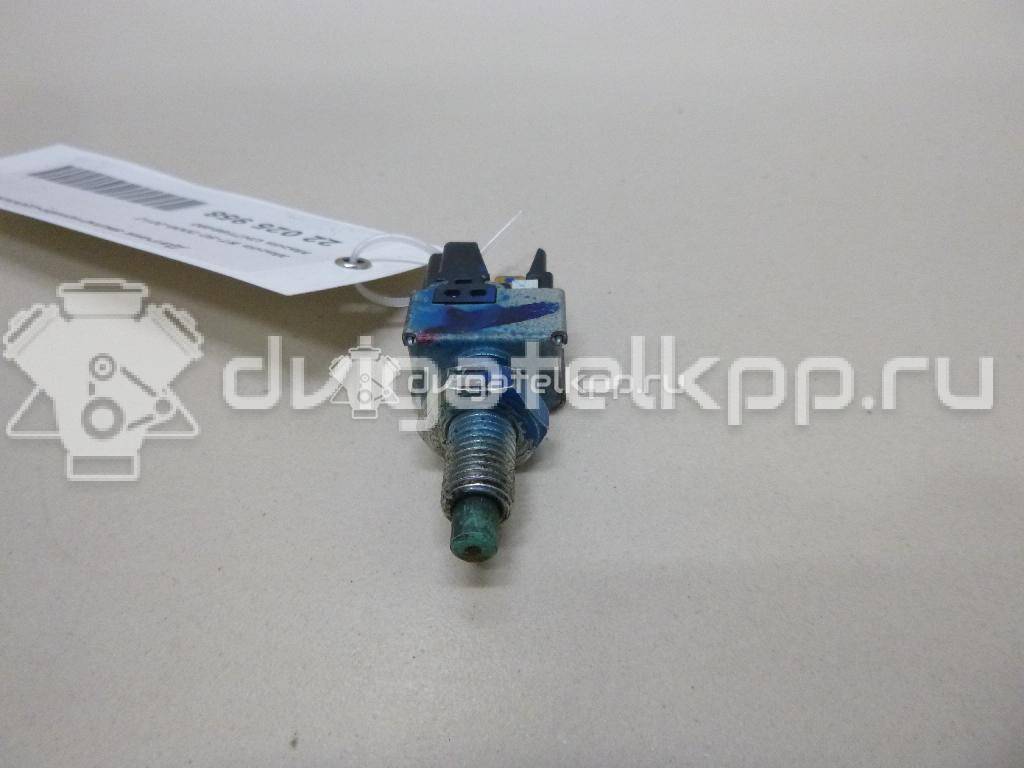 Фото Датчик включения стопсигнала  UH7166490 для mitsubishi 3000 GT {forloop.counter}}