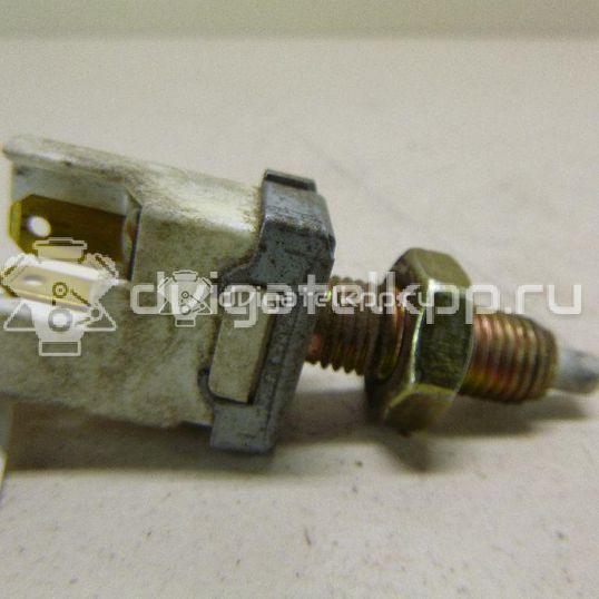 Фото Датчик включения стопсигнала  MDX5066490 для mitsubishi 3000 GT