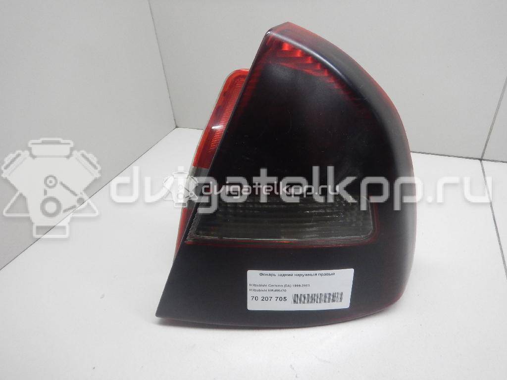 Фото Фонарь задний наружный правый  mr485470 для Mitsubishi Carisma Da {forloop.counter}}
