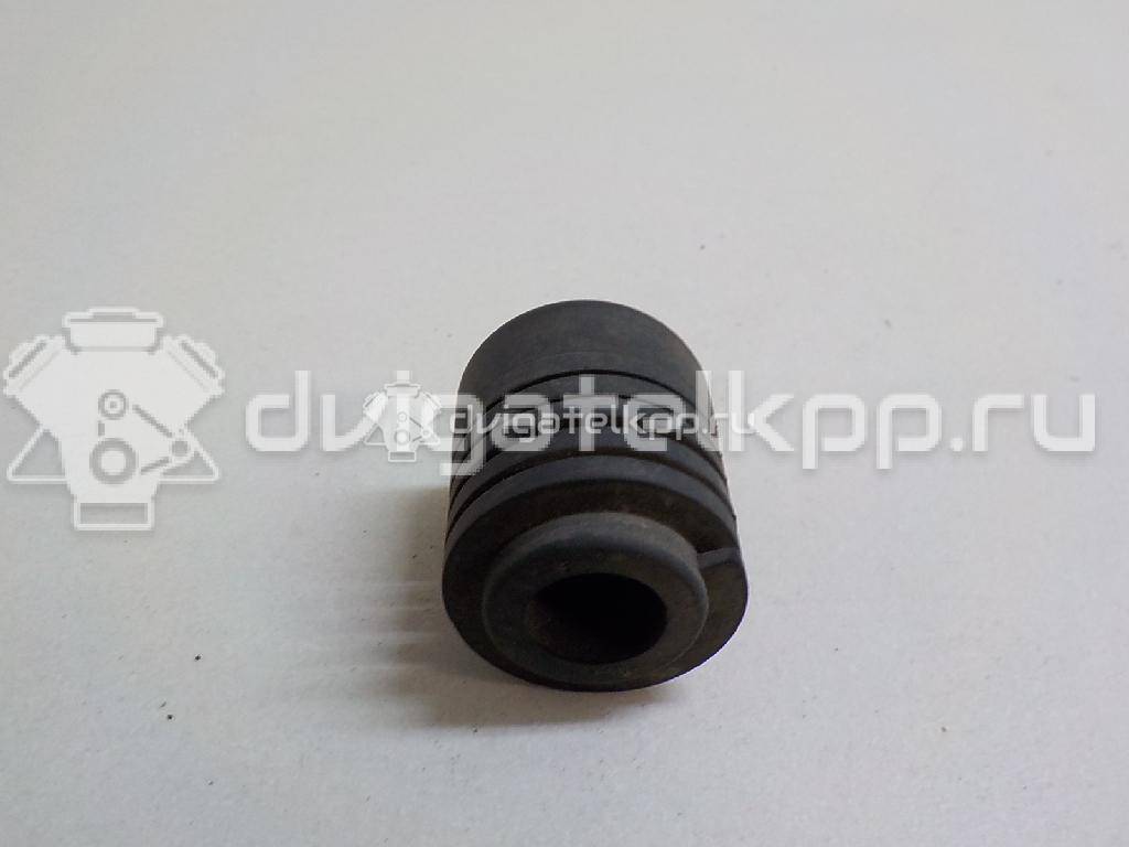 Фото Отбойник капота  MR473003 для Mitsubishi Lancer / Pajero / Colt / Mirage / Outlander {forloop.counter}}