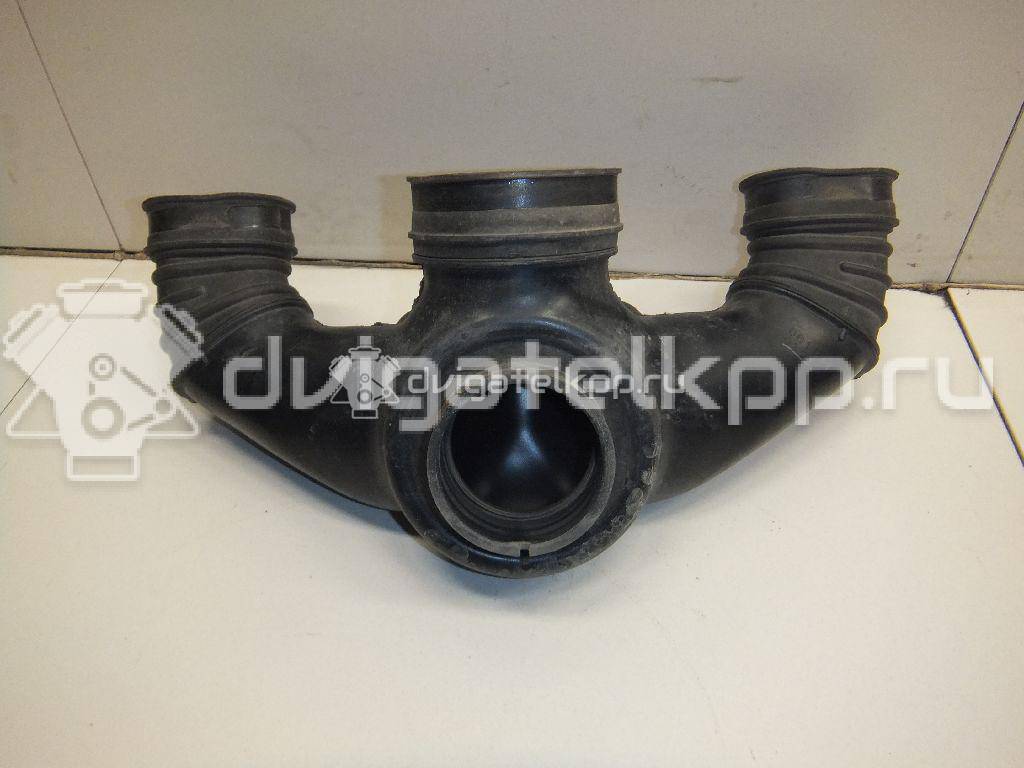 Фото Патрубок воздушного фильтра для двигателя 1UR-FSE для Lexus / Toyota 347-385 л.с 32V 4.6 л бензин 1787538011 {forloop.counter}}