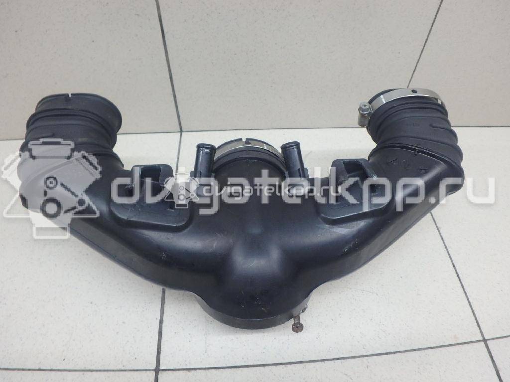 Фото Патрубок воздушного фильтра для двигателя 1UR-FSE для Lexus / Toyota 347-385 л.с 32V 4.6 л бензин 1787538011 {forloop.counter}}