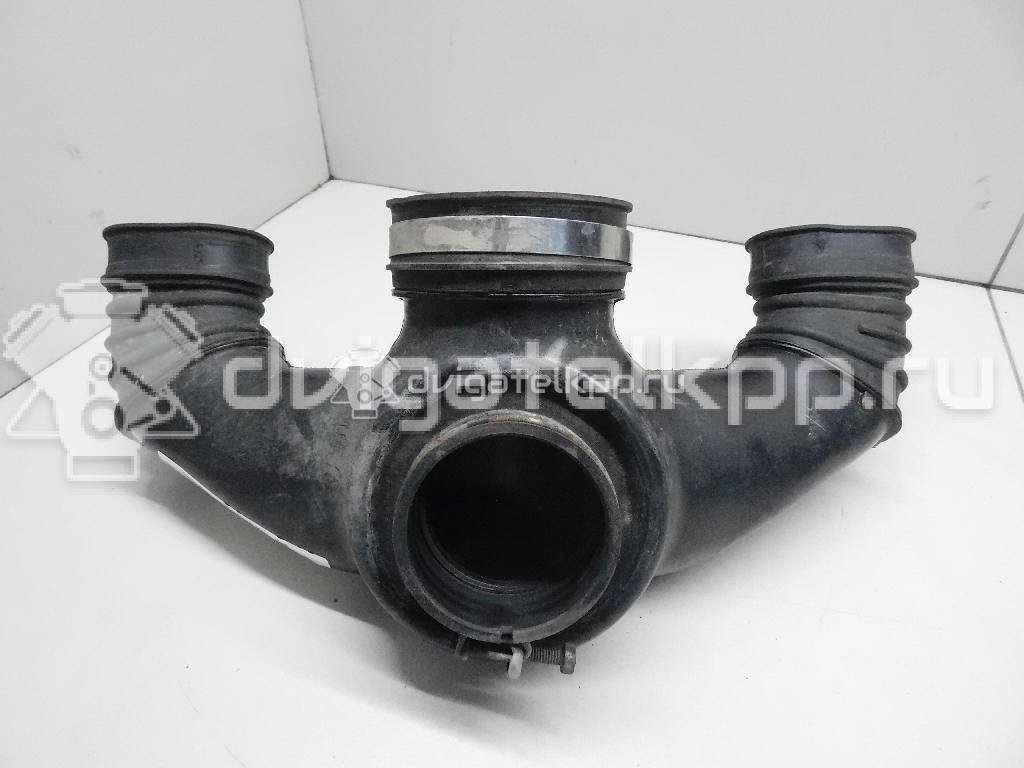 Фото Патрубок воздушного фильтра для двигателя 1UR-FSE для Lexus / Toyota 347-385 л.с 32V 4.6 л бензин 1787538011 {forloop.counter}}