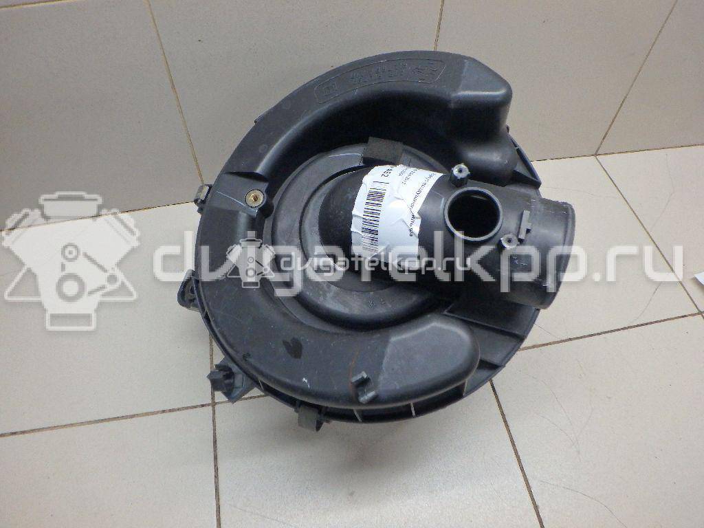 Фото Корпус воздушного фильтра для двигателя WL для Ford / Mazda / Ford Asia / Oceania 78-117 л.с 12V 2.5 л Дизельное топливо WE0113320A {forloop.counter}}