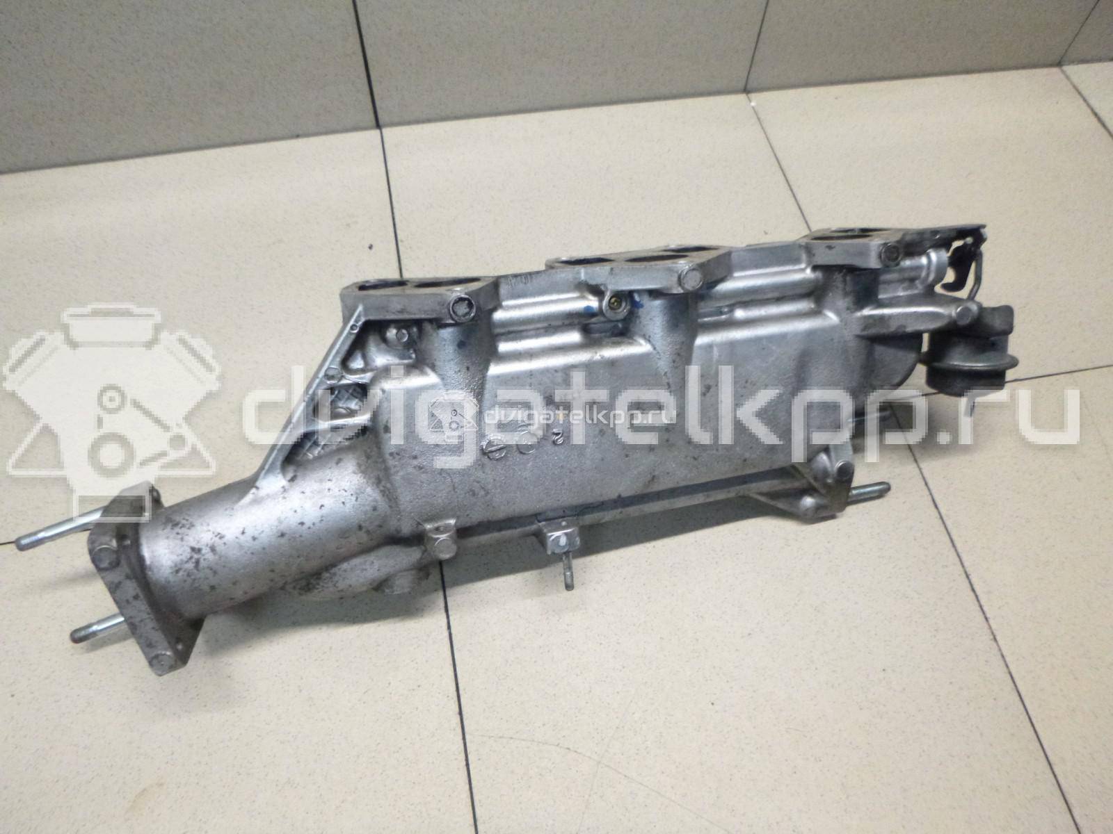 Фото Коллектор впускной для двигателя WL для Mazda / Ford Asia / Oceania 83-87 л.с 12V 2.5 л Дизельное топливо WE0513100 {forloop.counter}}