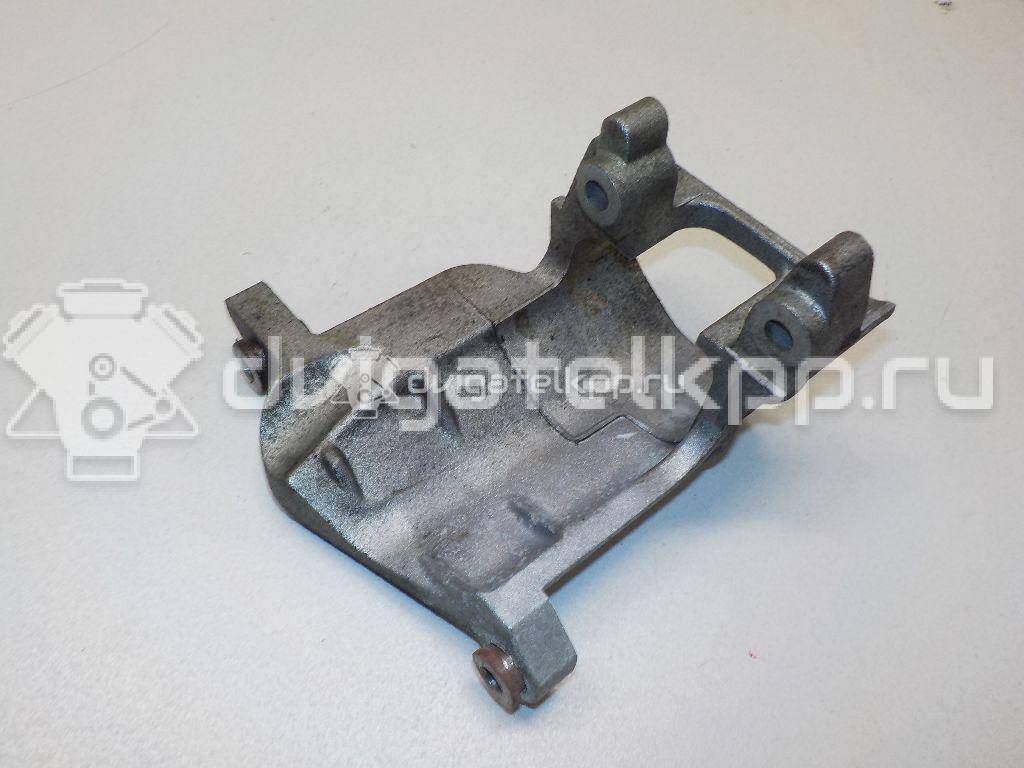 Фото Кронштейн ТНВД для двигателя L3 для Mazda / Ford Australia / Ford (Changan) 160-162 л.с 16V 2.3 л бензин L3K913428A {forloop.counter}}