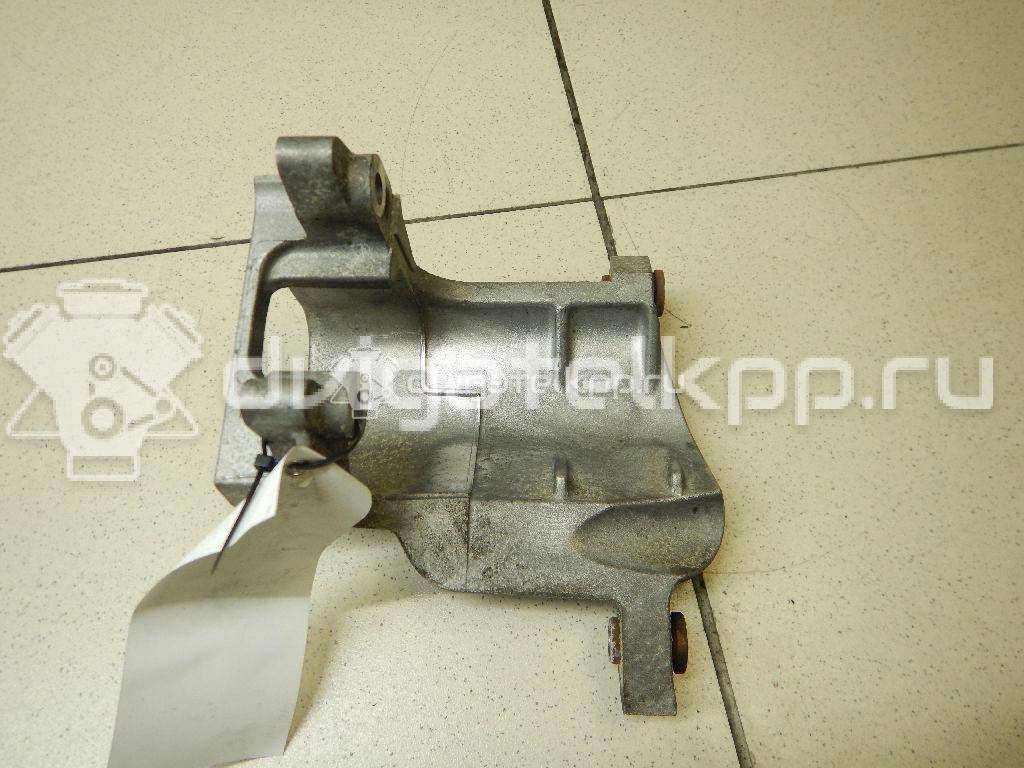 Фото Кронштейн ТНВД для двигателя L3 для Mazda / Ford Australia / Ford (Jmc) 158 л.с 16V 2.3 л бензин L3K913428A {forloop.counter}}