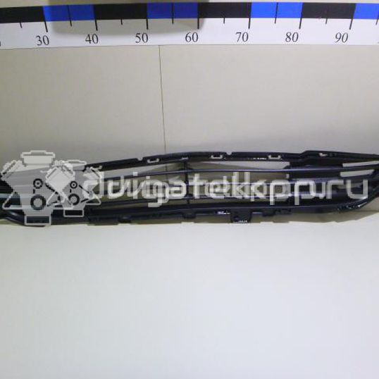 Фото Решетка в бампер центральная  6402a233 для Mitsubishi Outlander