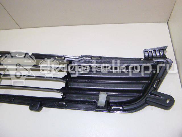 Фото Решетка в бампер центральная  6402a233 для Mitsubishi Outlander {forloop.counter}}