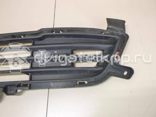 Фото Решетка в бампер центральная  6402a233 для Mitsubishi Outlander {forloop.counter}}