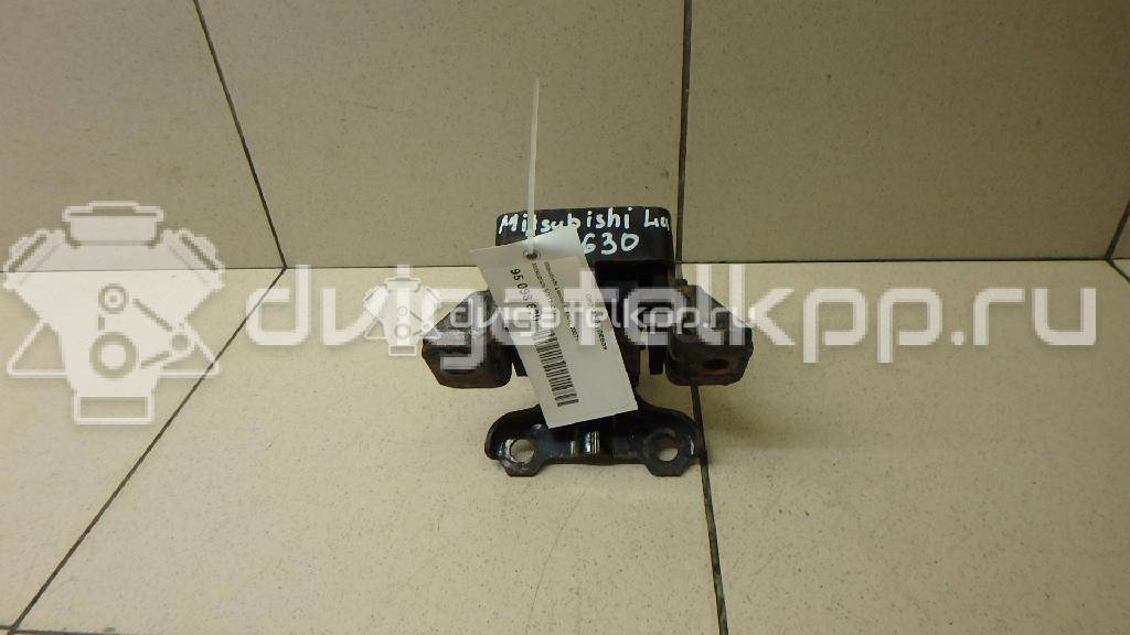 Фото Опора КПП левая  MN184091 для Mitsubishi Lancer / Outlander {forloop.counter}}