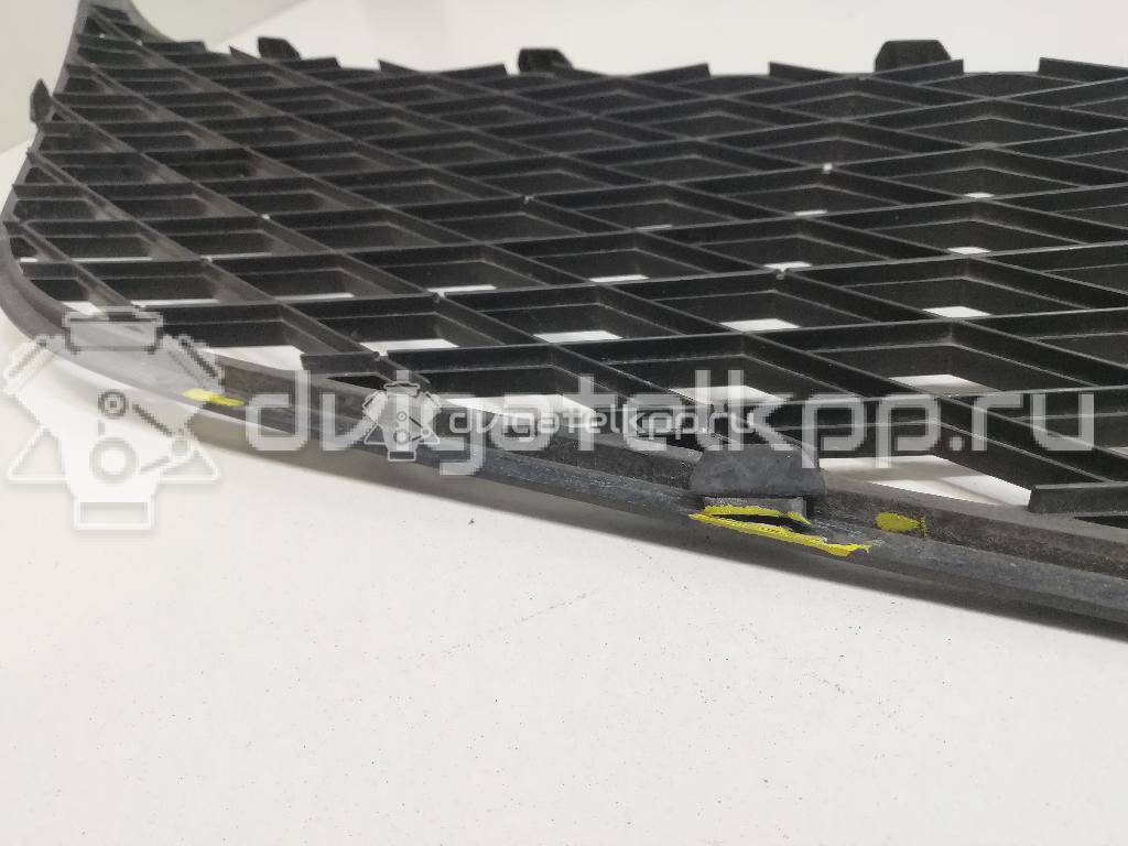 Фото Решетка в бампер  6402A037 для Mitsubishi Outlander {forloop.counter}}