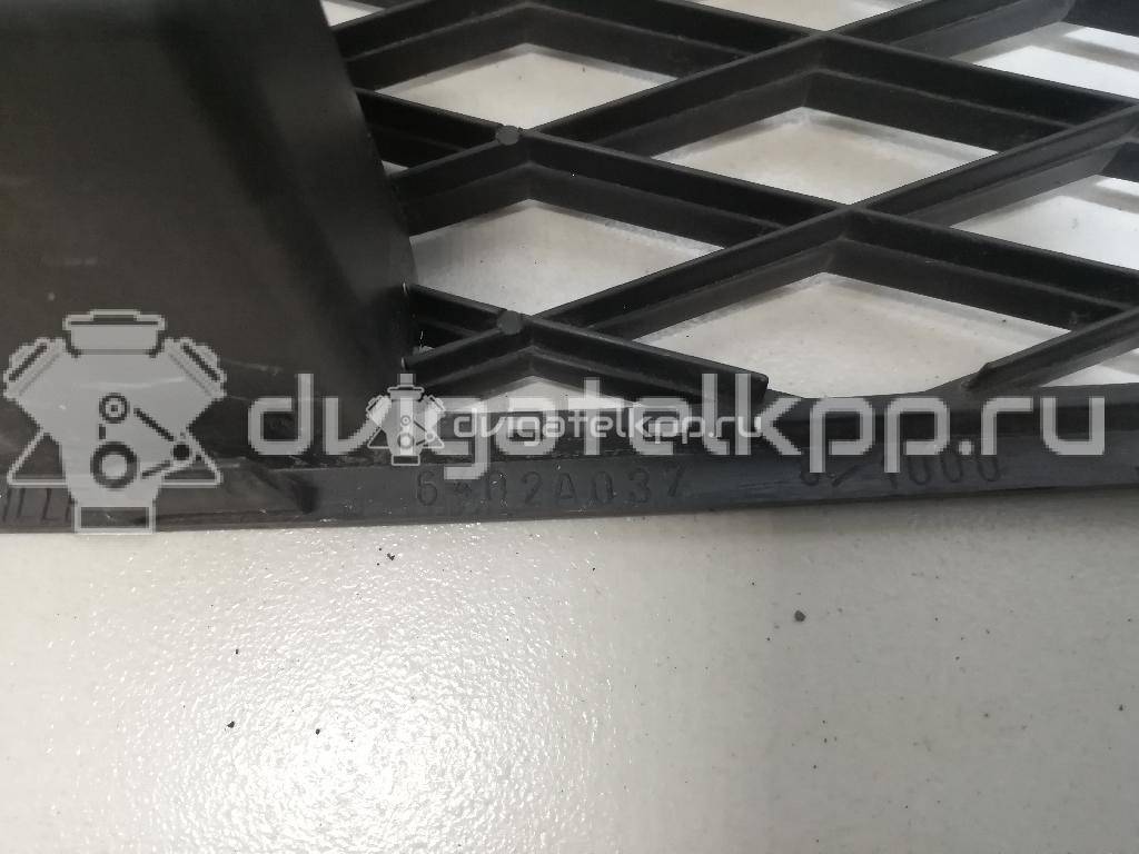 Фото Решетка в бампер  6402A037 для Mitsubishi Outlander {forloop.counter}}