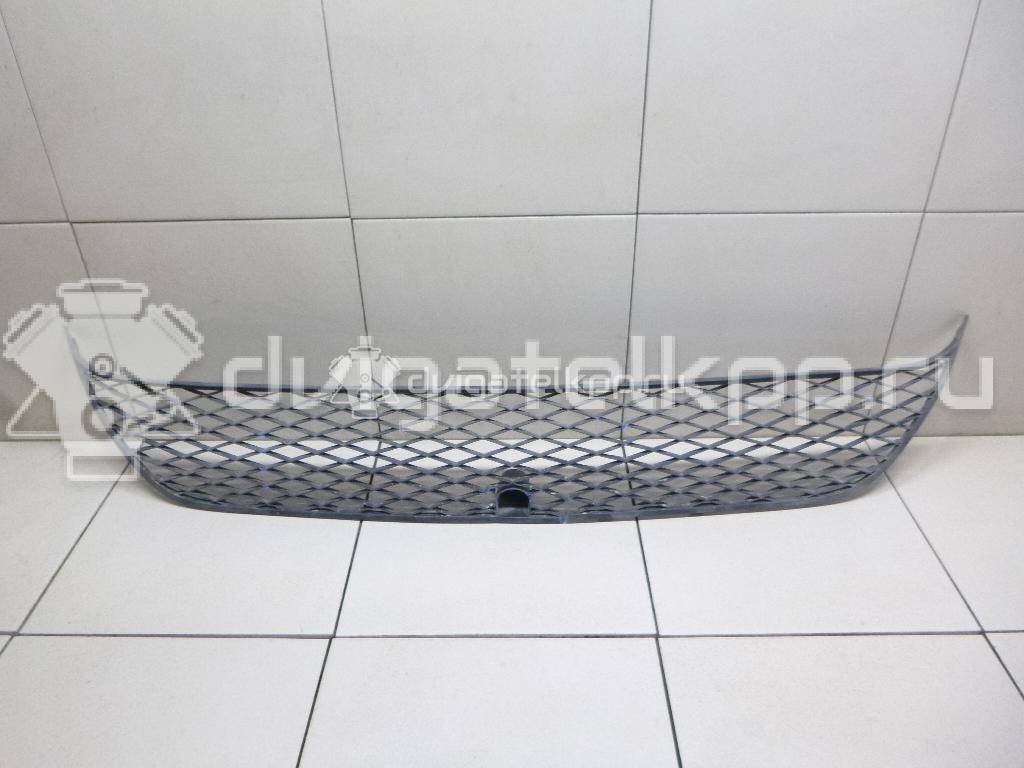 Фото Решетка в бампер  6402A037 для Mitsubishi Outlander {forloop.counter}}