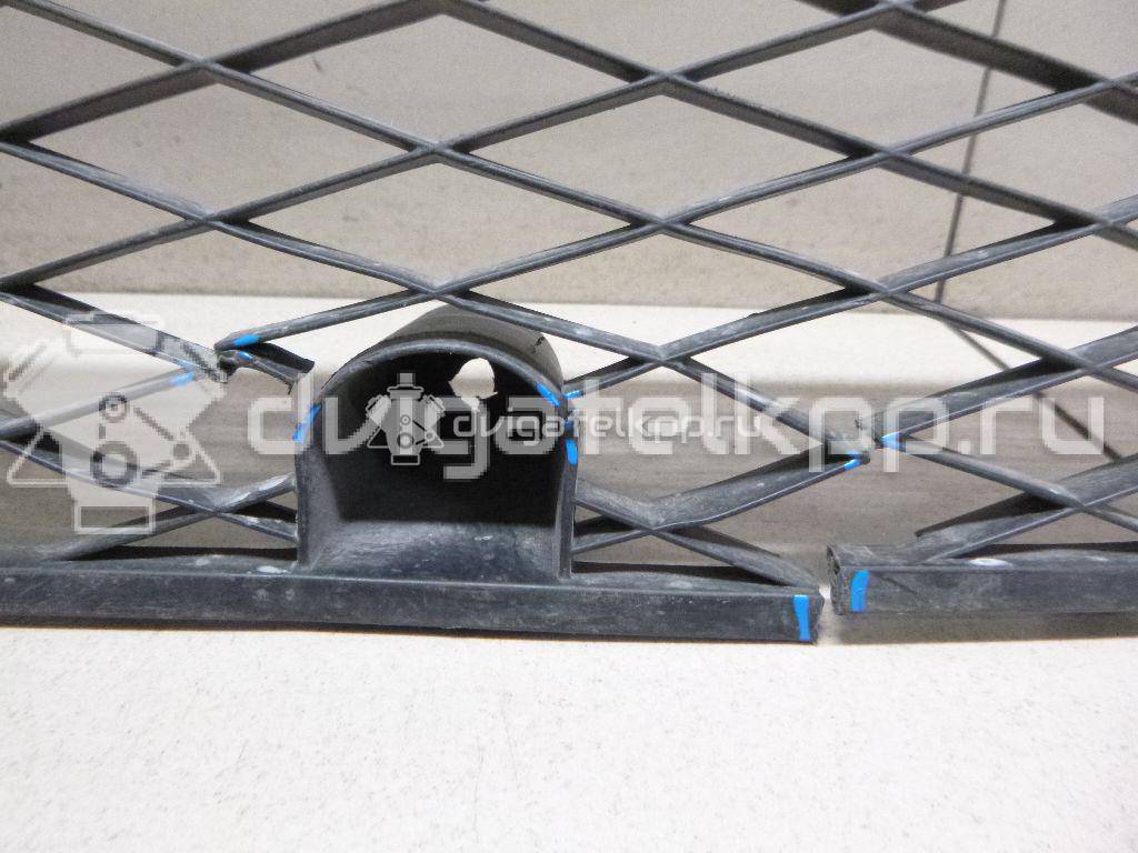 Фото Решетка в бампер  6402A037 для Mitsubishi Outlander {forloop.counter}}
