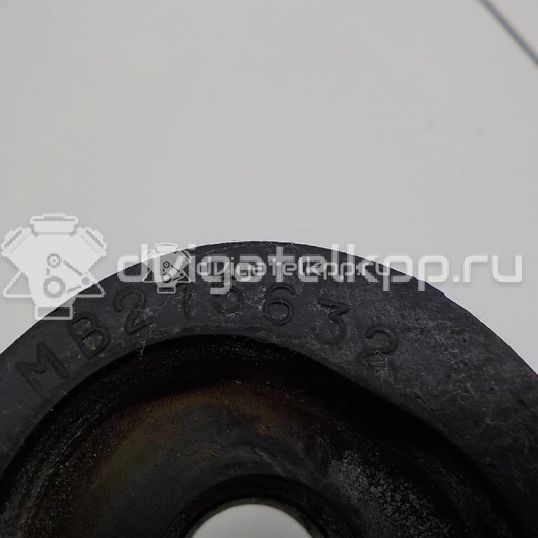 Фото Опора кузова  mb275632 для Mitsubishi Pajero / L