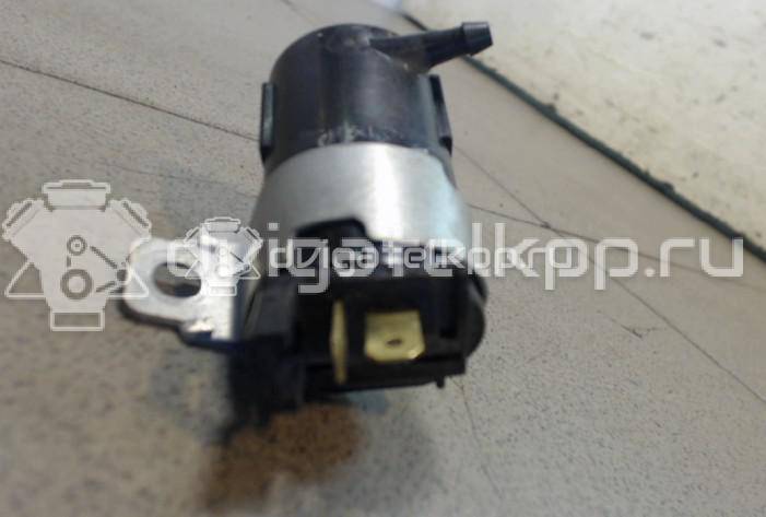 Фото Насос омывателя  MB358361 для Mitsubishi Galant / Colt / Outlander / Eclipse A / 3000 Gt Z1 A {forloop.counter}}