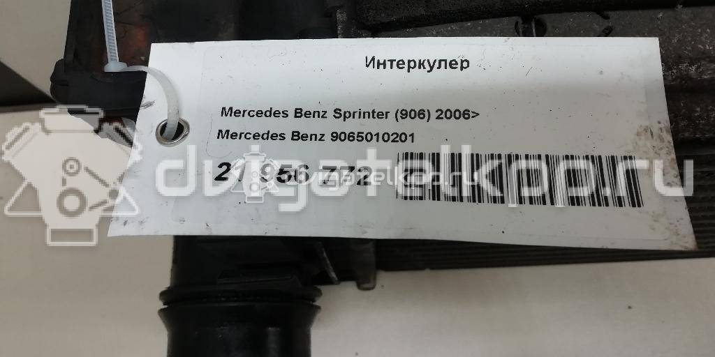 Фото Интеркулер для двигателя OM 651.955 для Mercedes-Benz (Fjda) / Mercedes-Benz 150 л.с 16V 2.1 л Дизельное топливо 9065010201 {forloop.counter}}