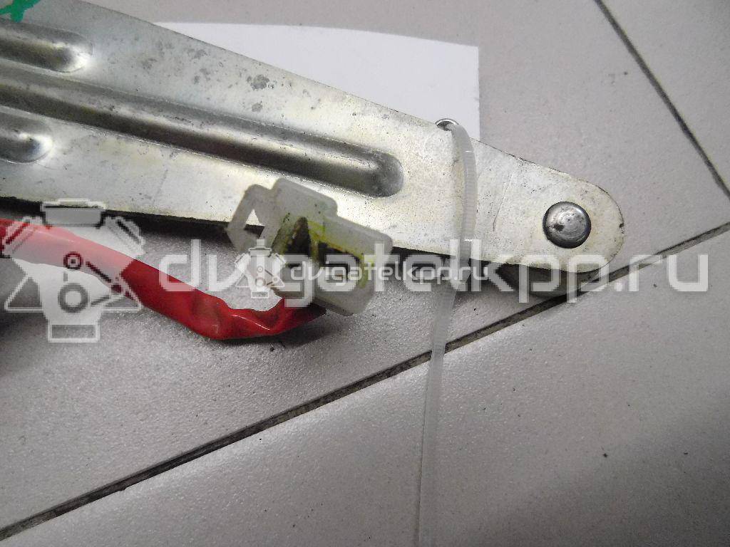 Фото Стеклоподъемник электр. задний правый  mr335006 для Mitsubishi Pajero {forloop.counter}}