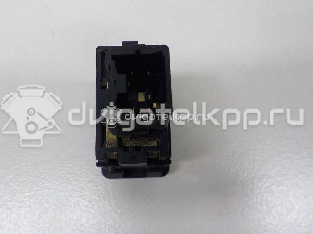 Фото Кнопка противотуманки  MR330576 для mitsubishi Pajero/Montero Sport (K9) {forloop.counter}}